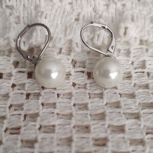 Classic White Pearl Drop Earrings - Unbranded